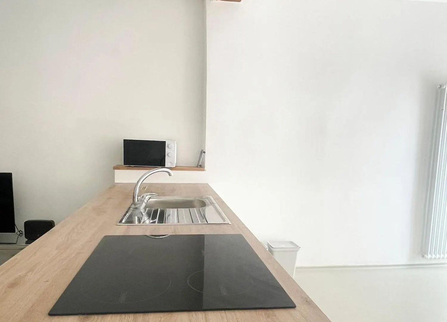 Casa Mondrian - Ambrogio Host Apartment Bologna