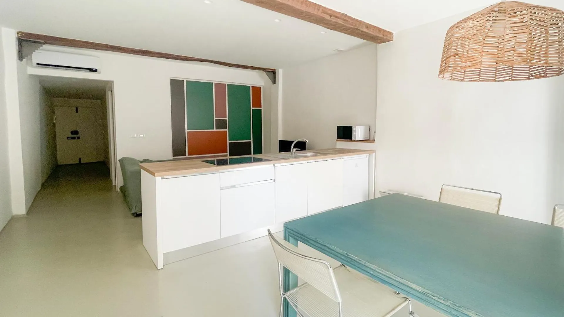 Apartament Casa Mondrian - Ambrogio Host Bolonia